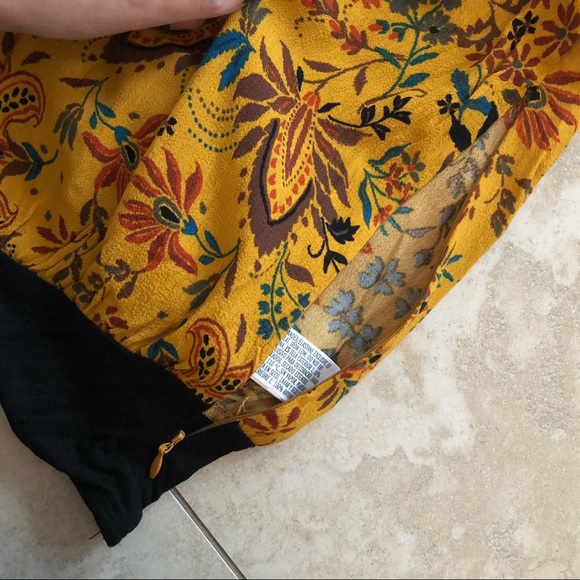 Mustard floral print bodysuit - Picture 8 of 9